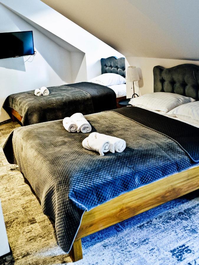 Dwor Karwacz Bed & Breakfast Przasnysz Eksteriør bilde