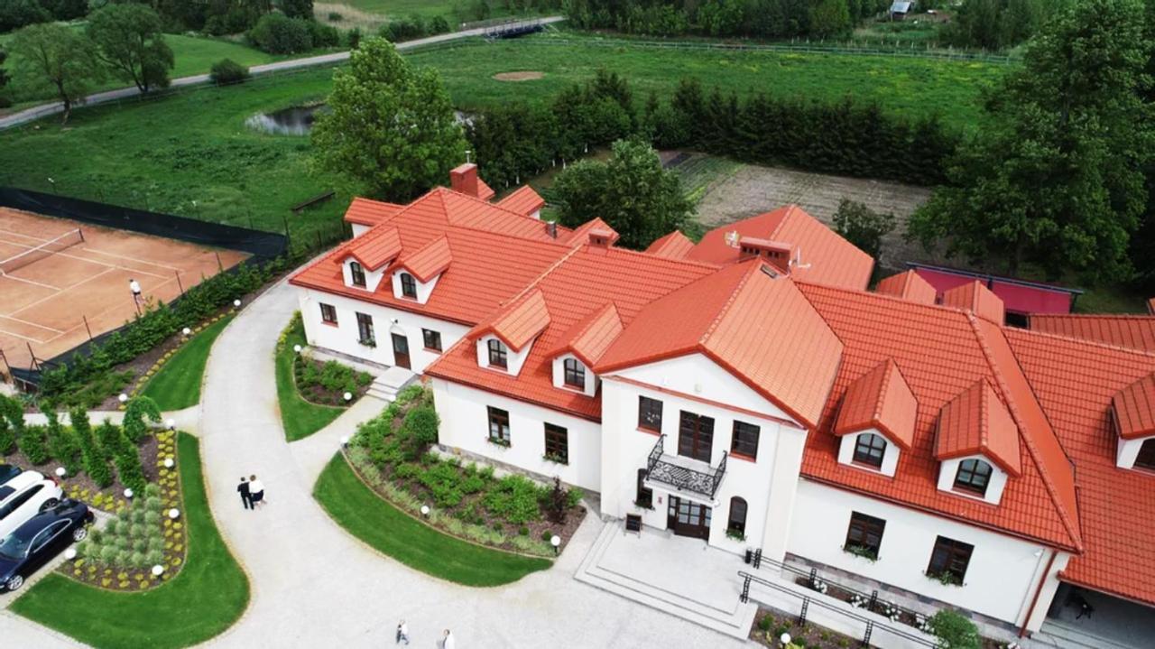 Dwor Karwacz Bed & Breakfast Przasnysz Eksteriør bilde