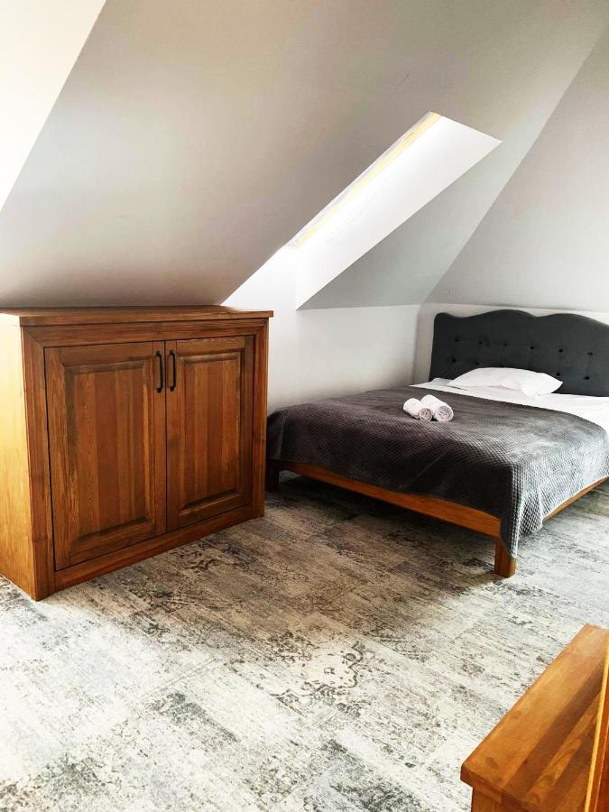 Dwor Karwacz Bed & Breakfast Przasnysz Eksteriør bilde