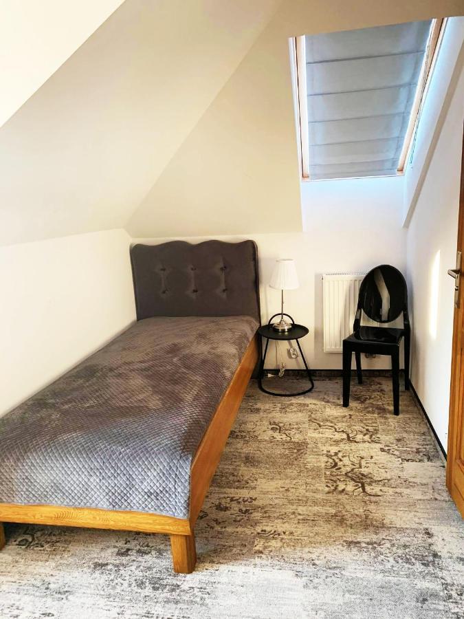 Dwor Karwacz Bed & Breakfast Przasnysz Eksteriør bilde